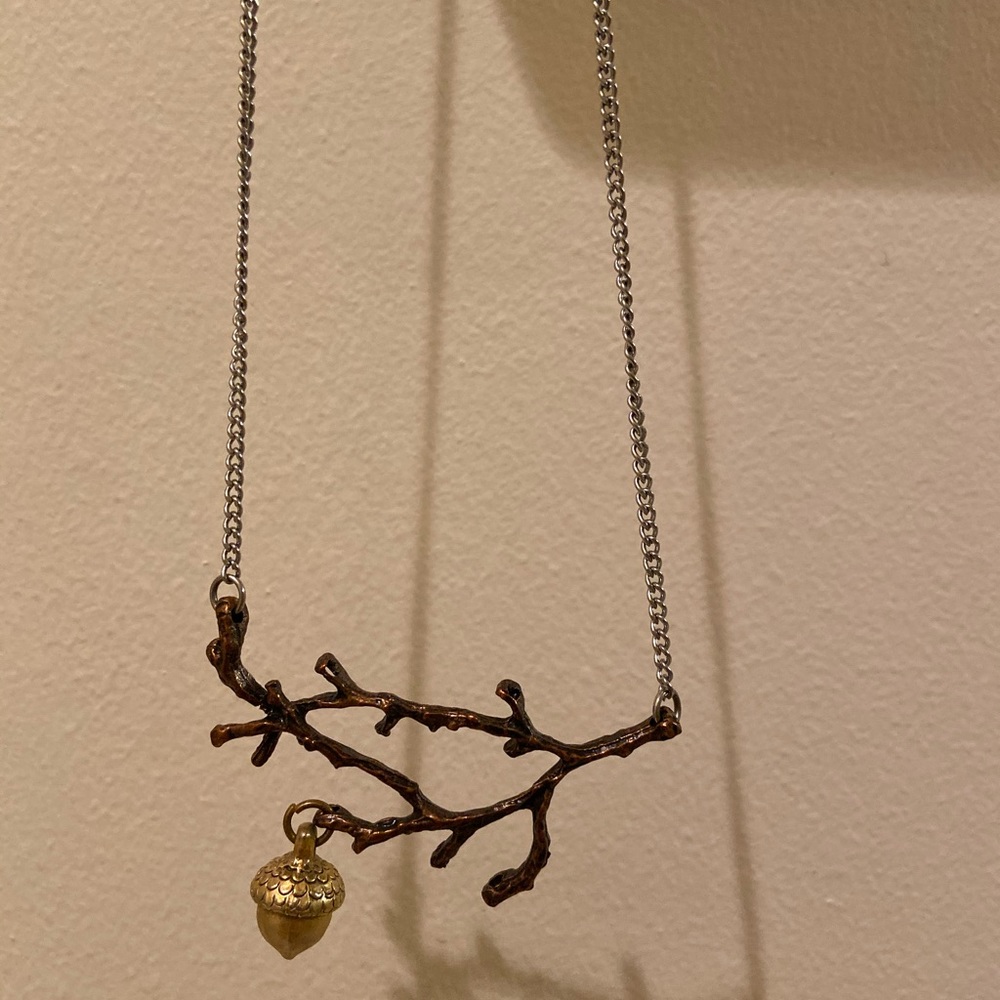 2 for $30 🌷Acorn necklace